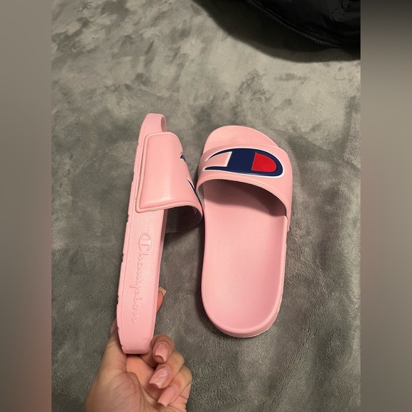 Pink Champion slides - Picture 2 of 5